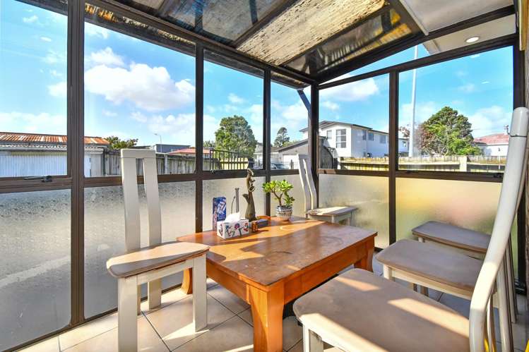 1 Swaffield Road Papatoetoe_14