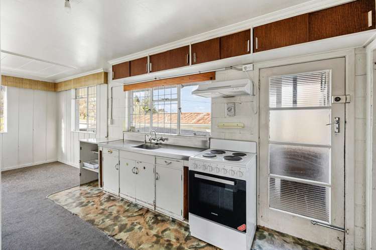 356 Clayton Road Pukehangi_10