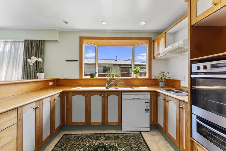 92 California Drive Totara Park_1