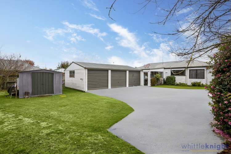 5 Devon Crescent Darfield_2