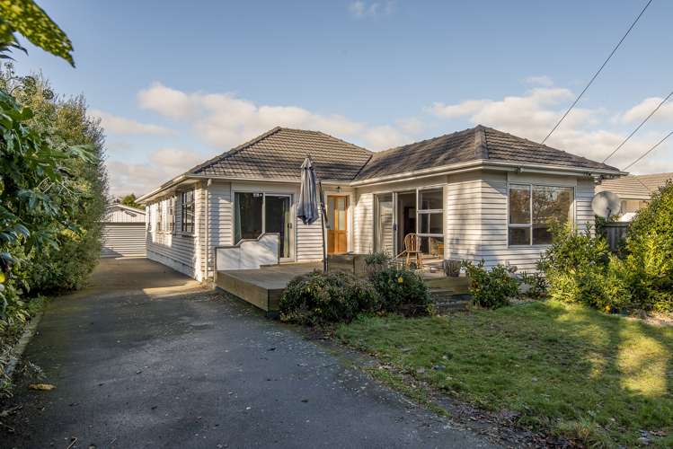 8 Oakhurst Place Russley_16