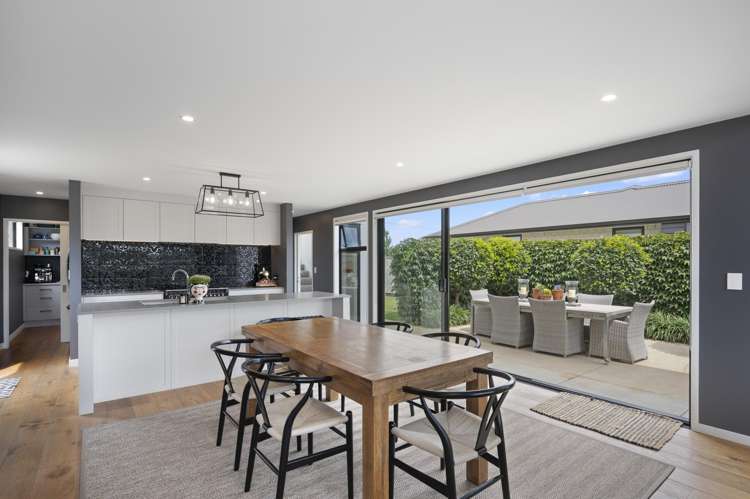 16 St Thomas Avenue Pyes Pa_24