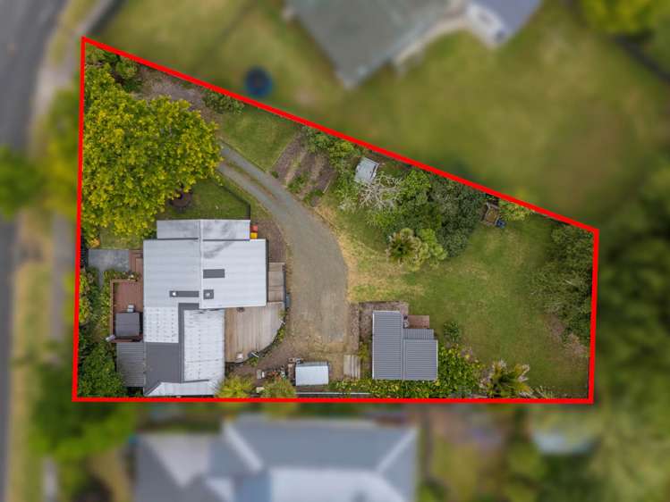 119 Awaroa Road Helensville_40