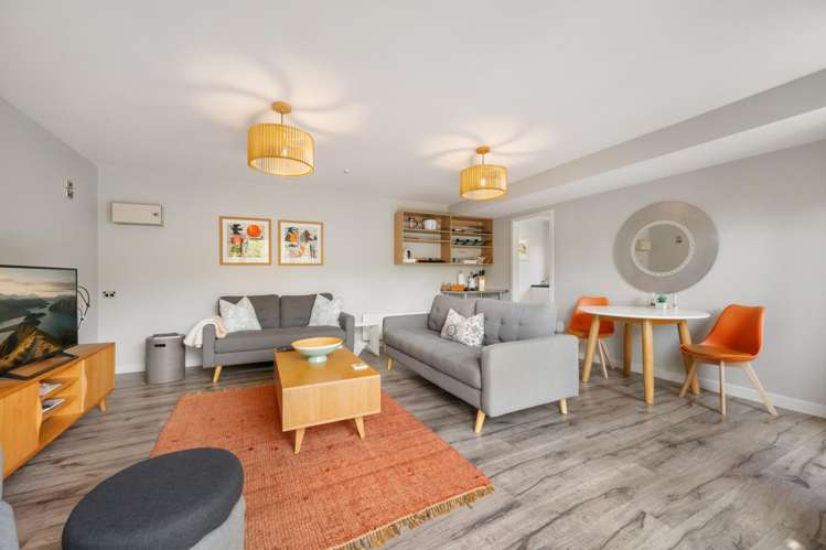 8B Minaret Ridge Wanaka_35