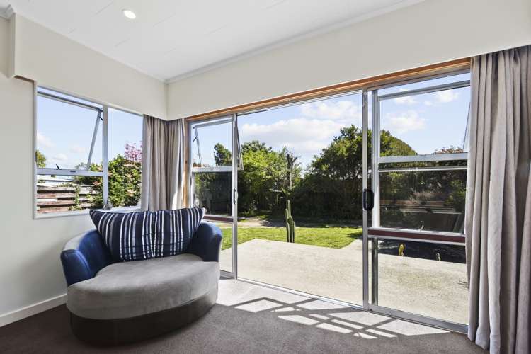 12 Cooper Place Chedworth_1