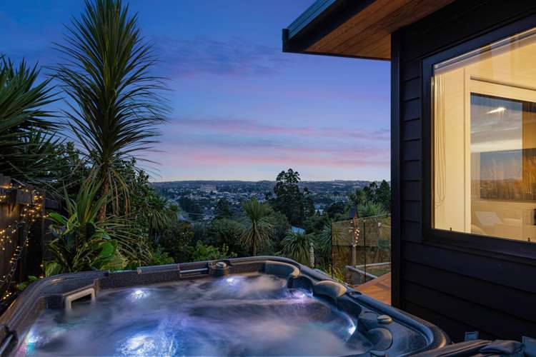 10 Hillcrest Road Orewa_18