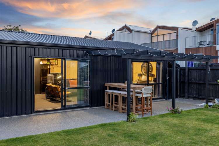 87 Beachville Road Redcliffs_16