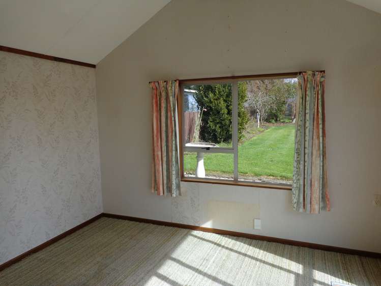 86 Wilson Road Balclutha_13