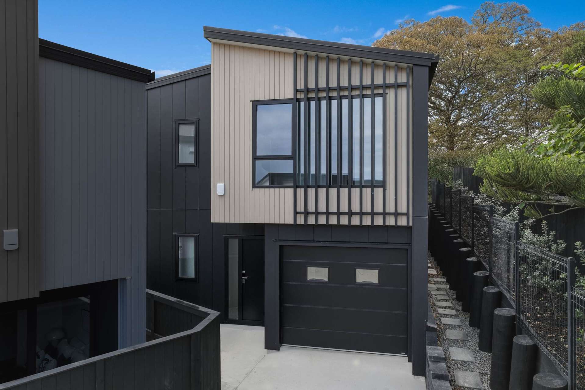 5a Weir Lane Oteha_0