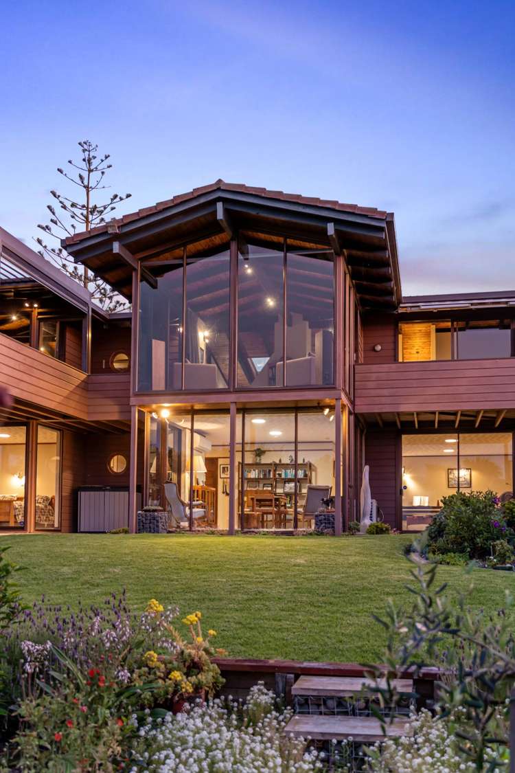 60 Pacific Parade Army Bay_75