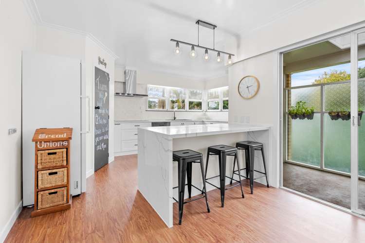 8 Adams Place Kamo_25