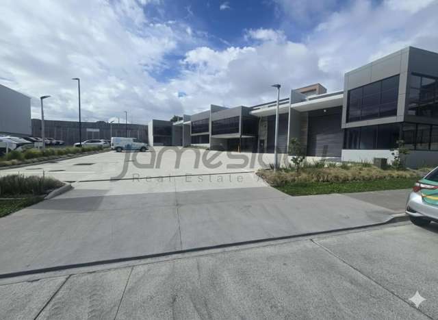 Premium Light Industrial Warehouse