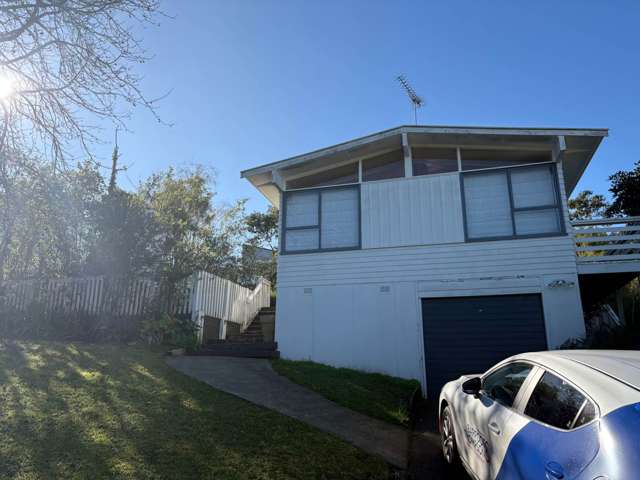 Family House in Westlake School Zone