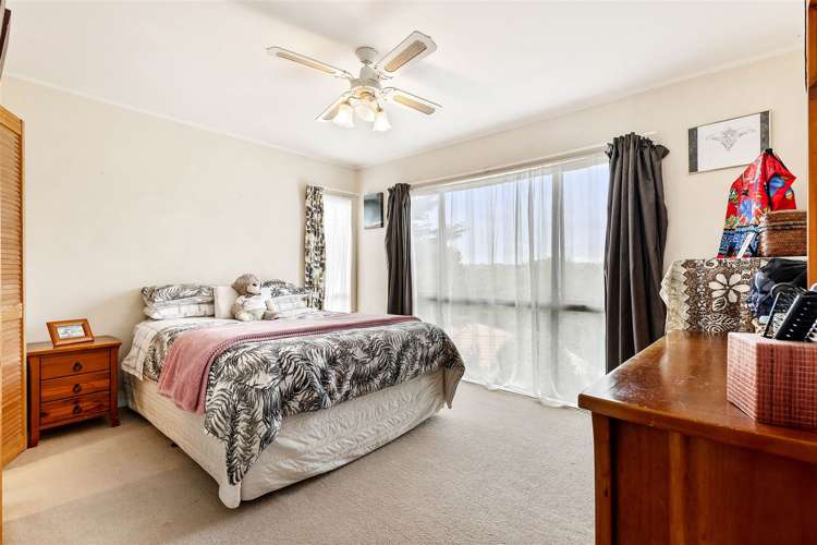 13 Miriam Corban Heights Henderson_13