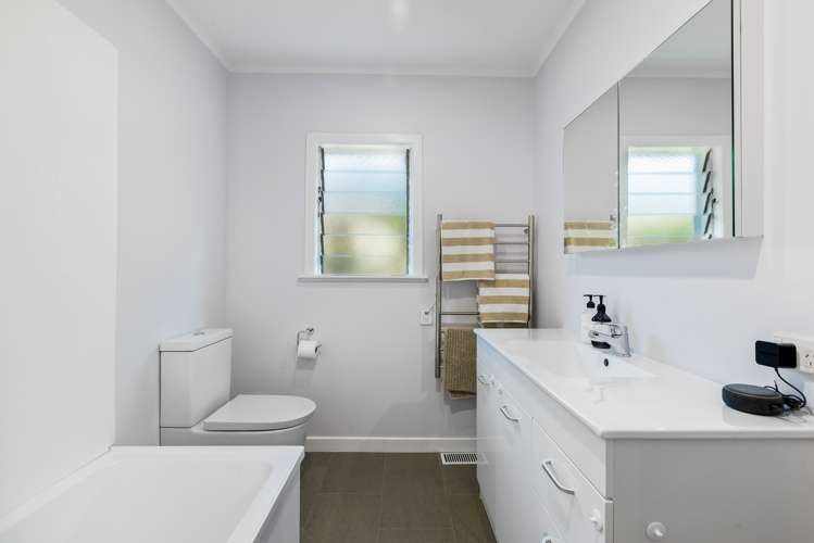 86 Beach Haven Road Beach Haven_11