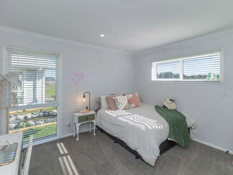 14 Mowhia Grove Waitarere_13