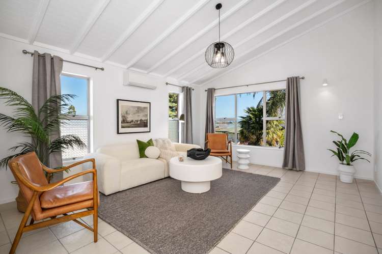 86 Princess Road Bellevue_5