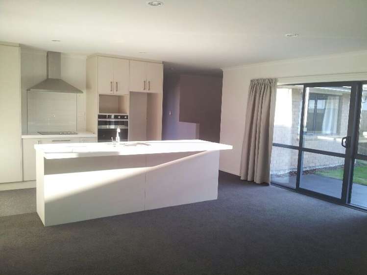8 Loeb Place Rolleston_1