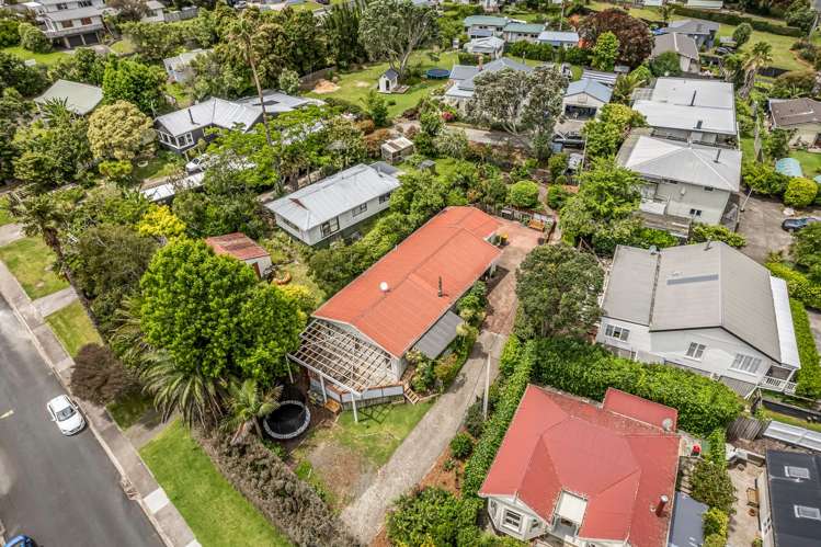 7 Downer Street Helensville_21