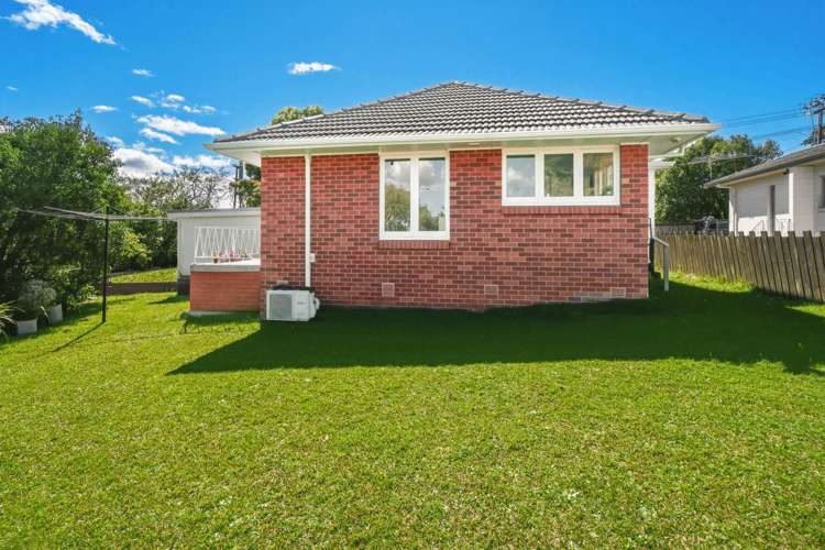 2/1 Exmouth Road Northcote_9