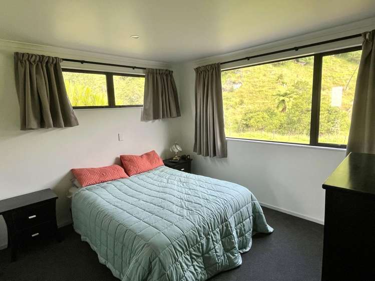 4 Horncastle Crescent Little Wanganui_9