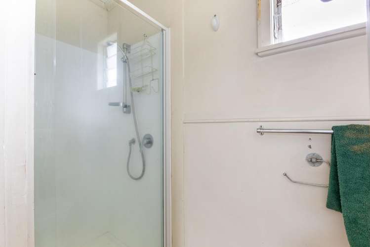 338A Tremaine Avenue Takaro_11