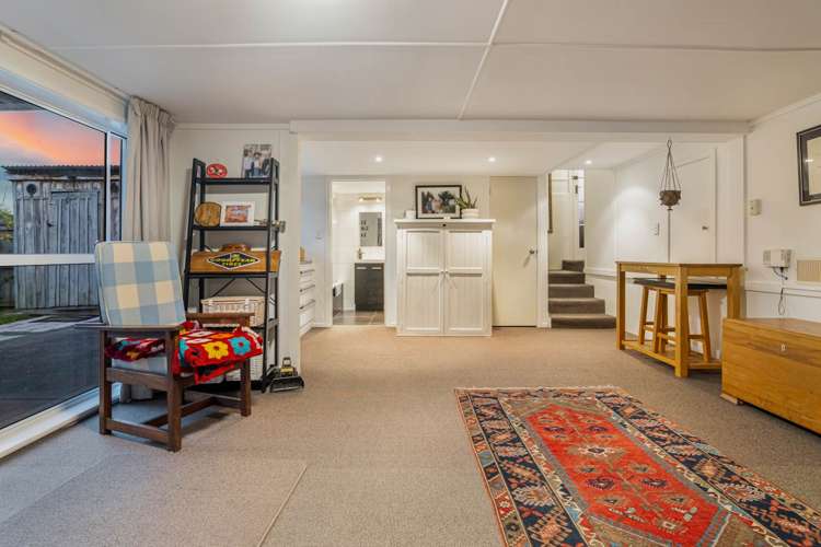 56 Lake Road Narrow Neck_20