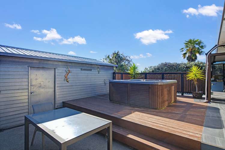 2/3 Ngaio Street Stoke_19