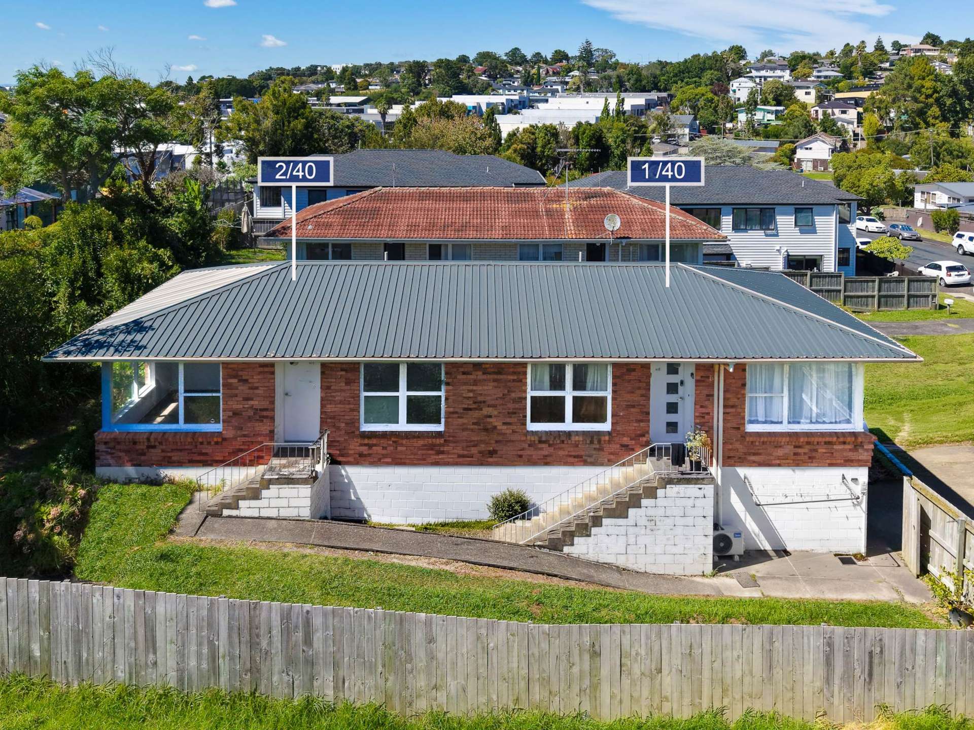 2/40 Cheval Drive Totara Vale_0