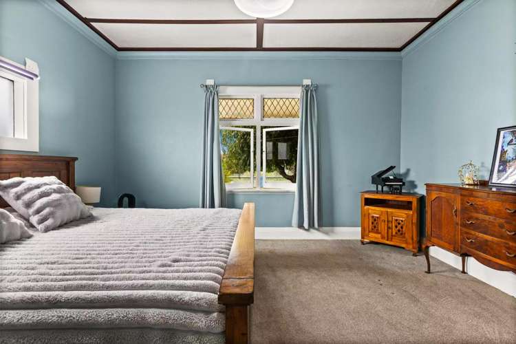 1200 Caroline Road Mayfair_7