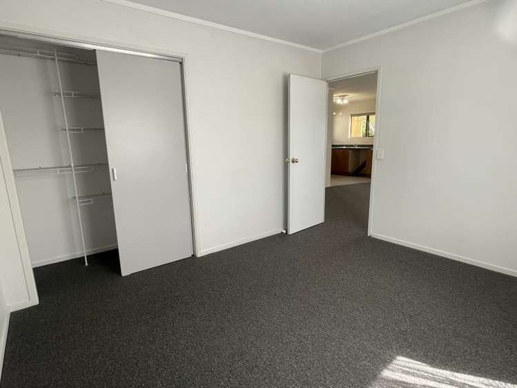 19a Arlette Place Massey_5