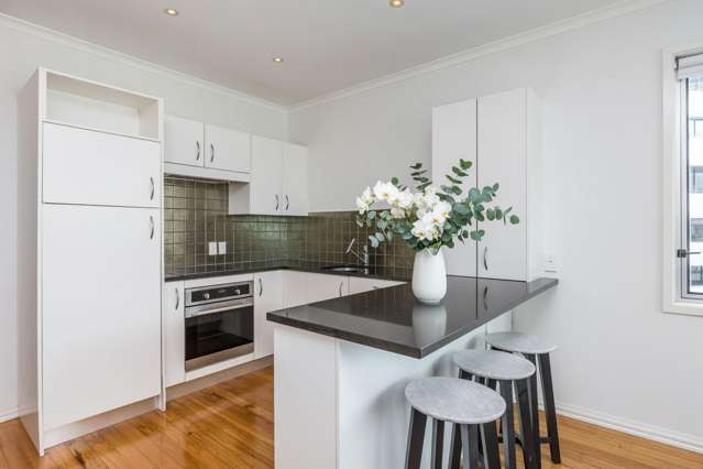 13/137 Quay Street Auckland Central_1