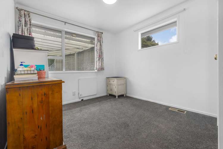 11 Tweed Road Papakowhai_12