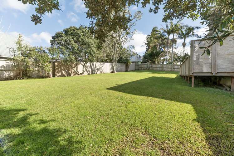 32 Japonica Drive Beach Haven_13