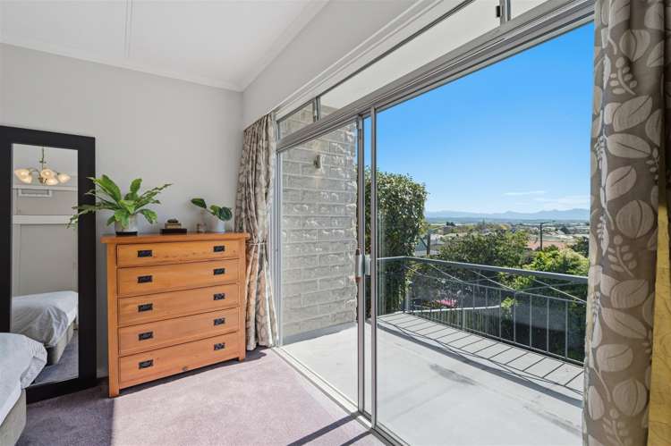 9 Middlebank Drive Richmond_8