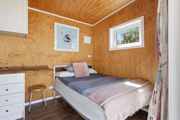 17A Waiwera Road Waiwera_24