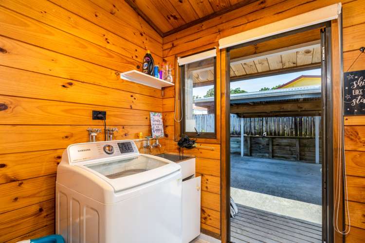 41 Riversdale Drive Merrilands_14
