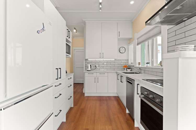 36 Norman Street Tainui_19