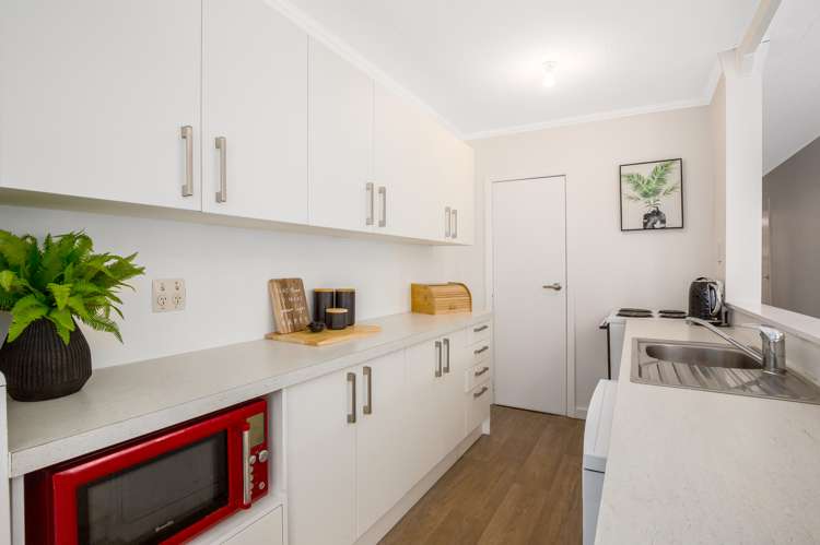 20 Jocelyn Crescent Pinehaven_9