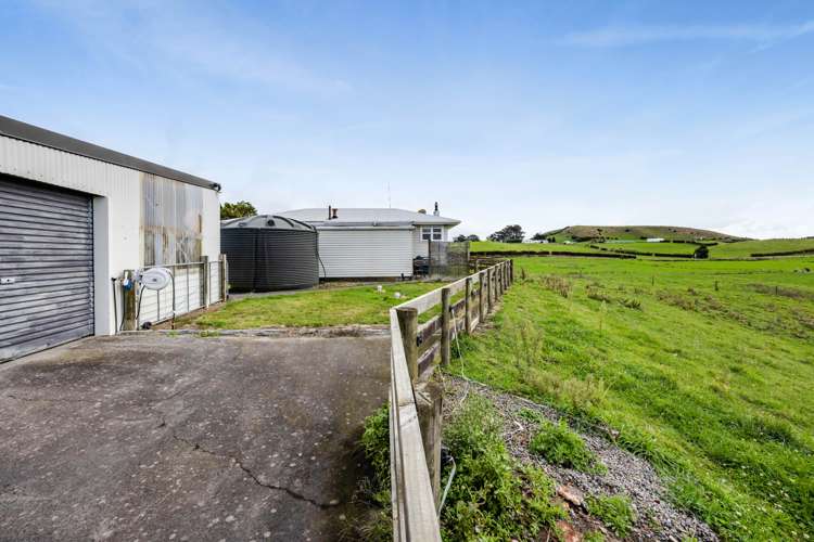 617 Rawhitiroa Road Eltham_32