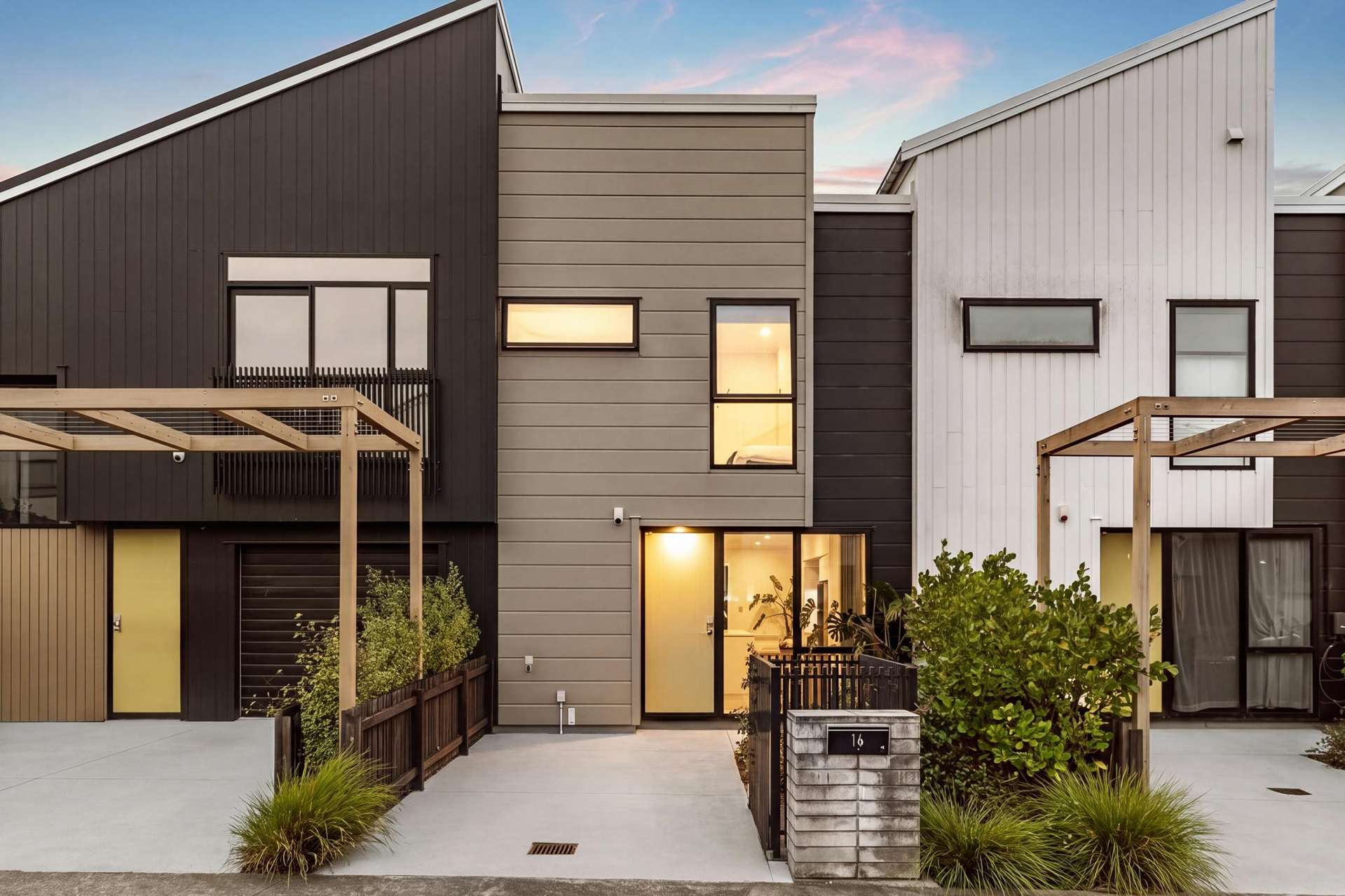 16 Tuamaka Lane Hobsonville_0
