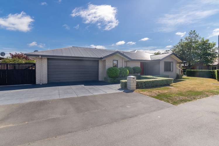 1 Heathridge Place Lincoln_29