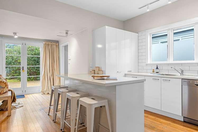 20 Birdwood Avenue Beckenham_3