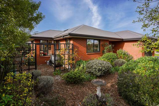 Sunny and Secure - Over-65 Townhouse