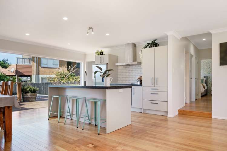 45 Western Road Bellevue_10