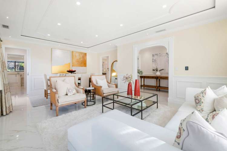 49 Matahae Drive Flat Bush_17