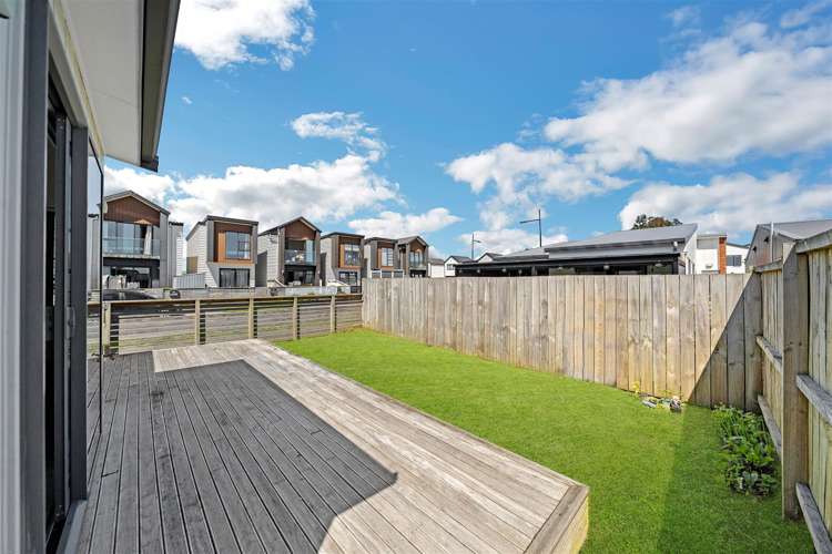 21 Fredrick Hanson Road Takanini_19