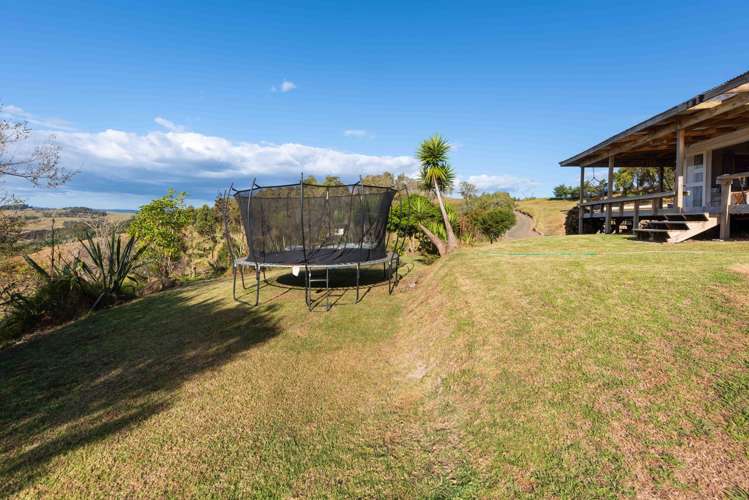184 Koutu Loop Road Opononi_17