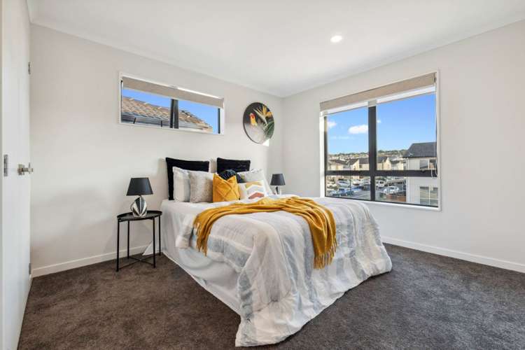 92 Ksenia Drive Flat Bush_15