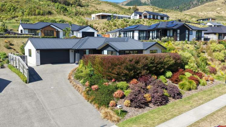 59 Sunningdale Drive Stoke_28